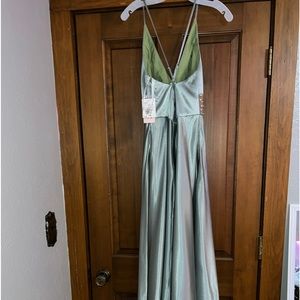 Olive green prom dress! Only worn to try on, still has tags!!